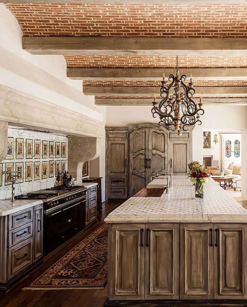 Barrelled brick-veneered ceiling