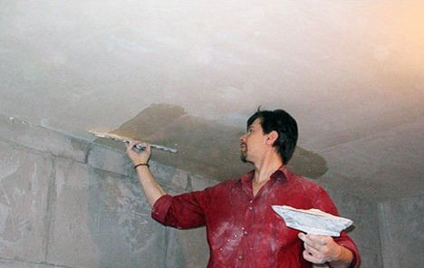Как покрасить потолок своими руками: подготовка к работе