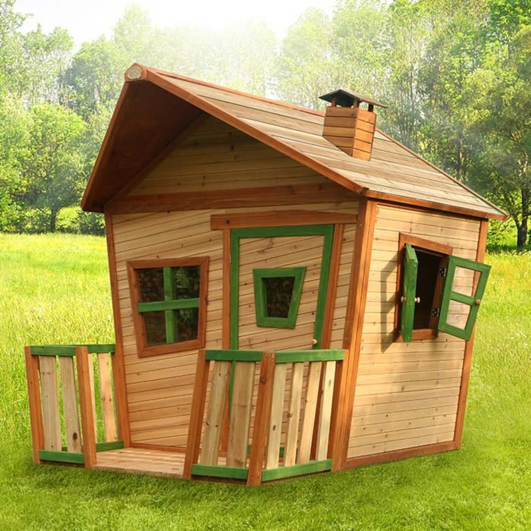 Домик из дерева своими руками для дачи. Деревянный домик. Детские деревянные домики. Домик для детей из дерева. Домик для детей на даче из дерева.